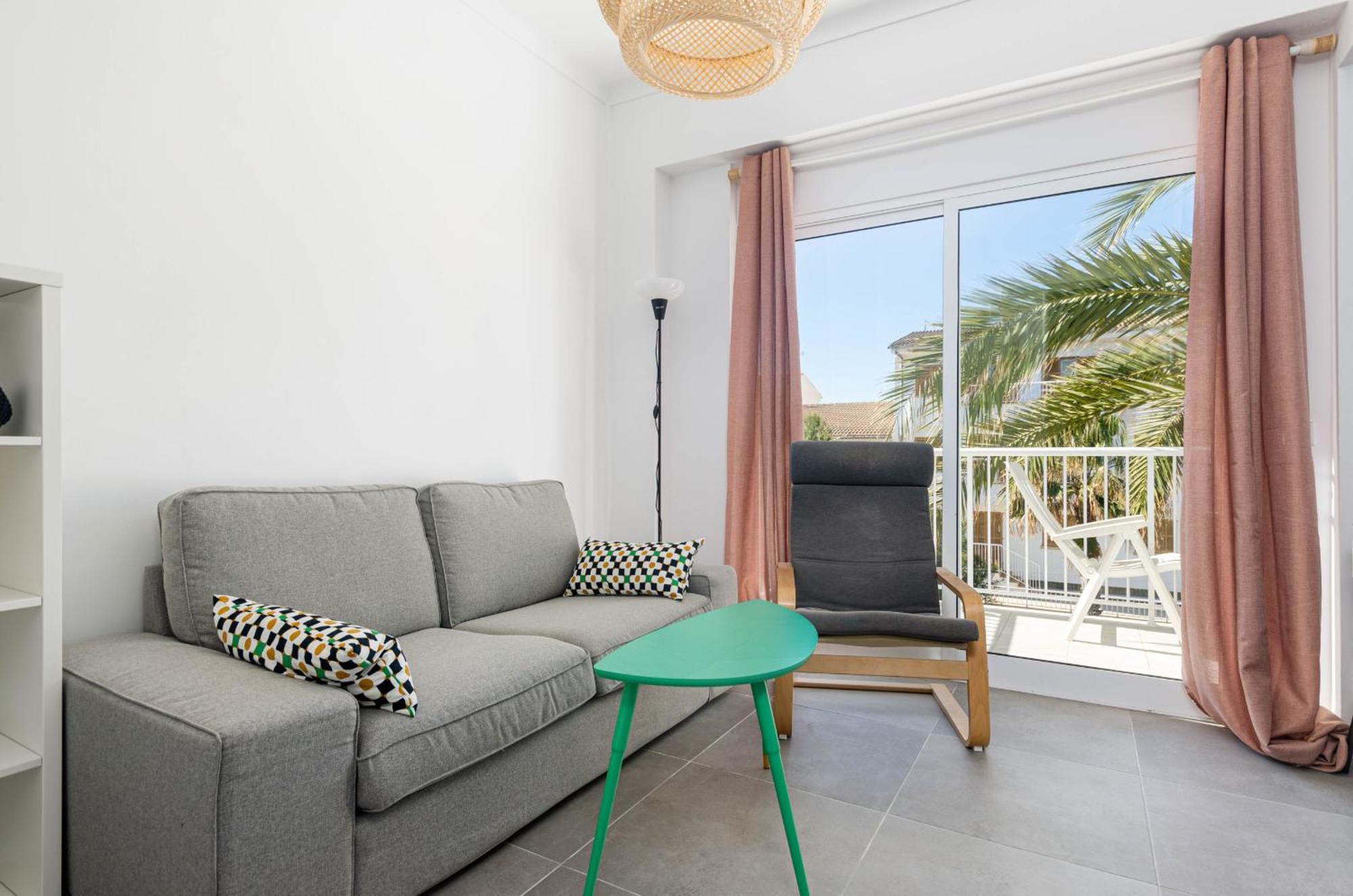 Yourhouse Monges With Balcony Appartement *